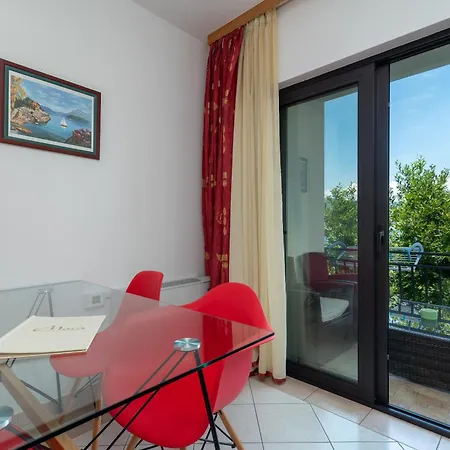 Maca Apartments & Suites Trogir Exterior photo