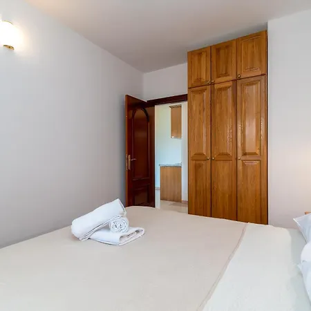 Maca Apartments & Suites Trogir Exterior photo