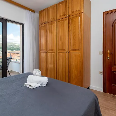 Maca Apartments & Suites Trogir Exterior photo