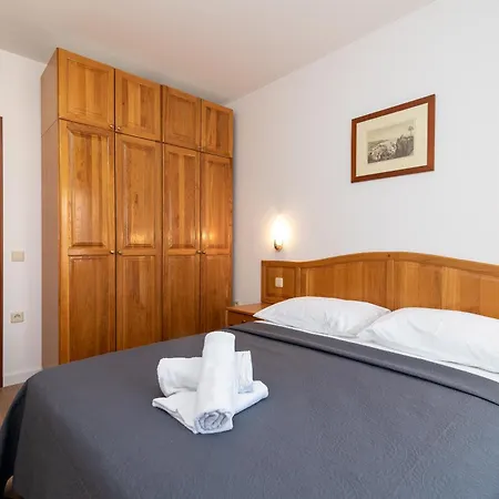 Maca Apartments & Suites Trogir Exterior photo