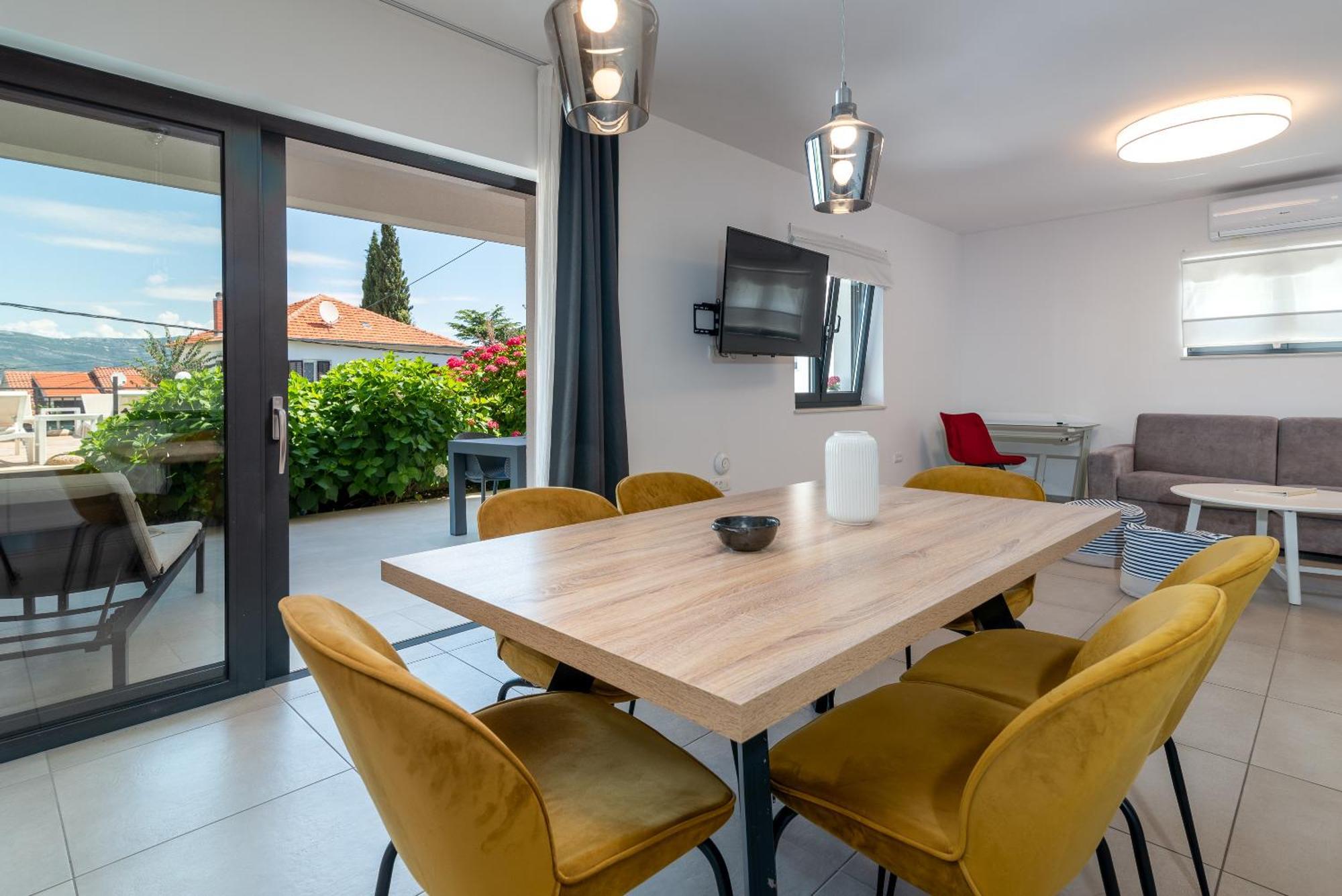 Maca & Apartment